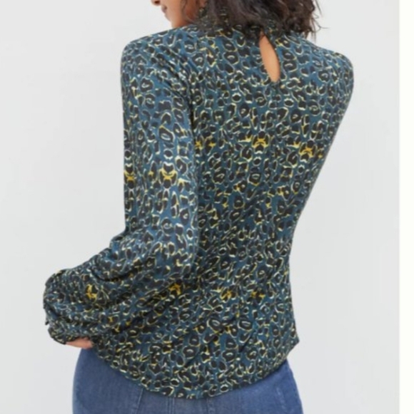 Anthropologie Leopard Animal Print Blouse in Blue and Orange - Picture 4 of 6